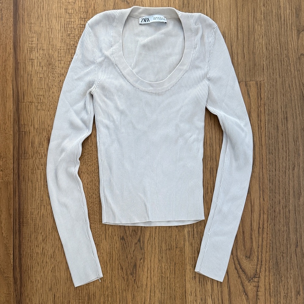 NWOT ZARA RIBBED LOMG SLEEVE TOP SZ S